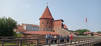 Kaunas ekskursija10.jpg: 3984x1840, 2375k (2023 birželio 13 d., 16:31)